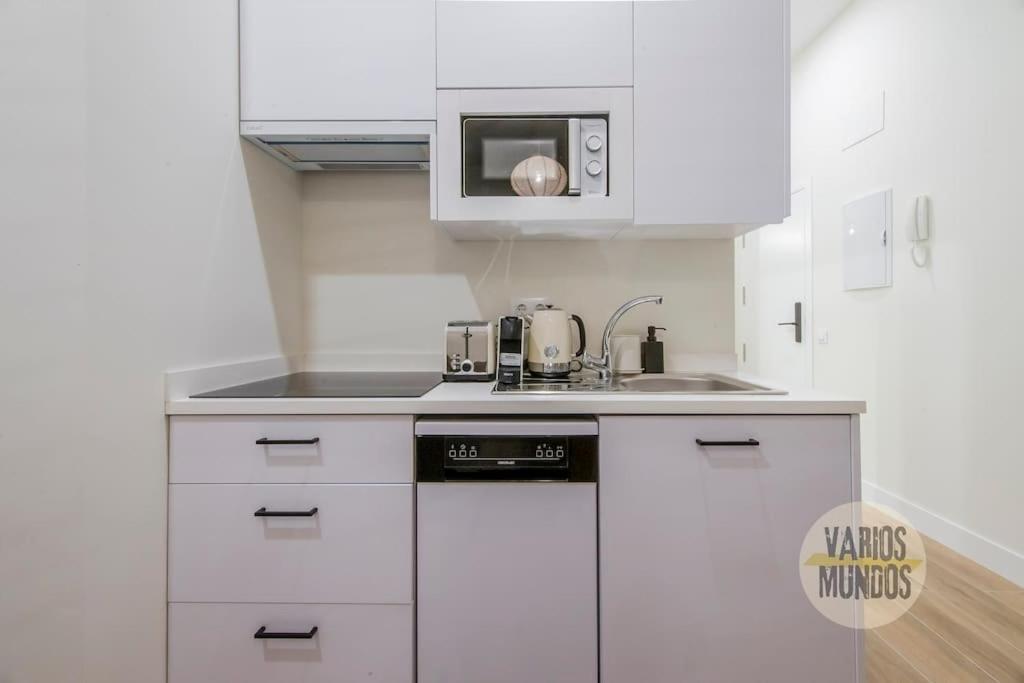 Cozy Y Centrico Apt Para 6Pax En Plaza Del Carmen E2 Madrid Kültér fotó