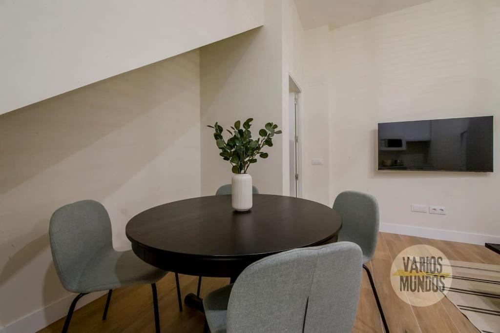 Cozy Y Centrico Apt Para 6Pax En Plaza Del Carmen E2 Madrid Kültér fotó